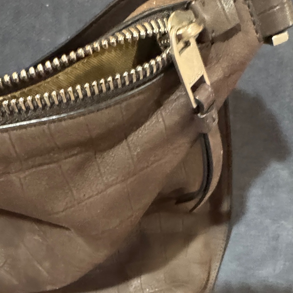 Allsaints Brown Crocodile-Embossed Purse with adjustable Shoulder Strap - Picture 5 of 6